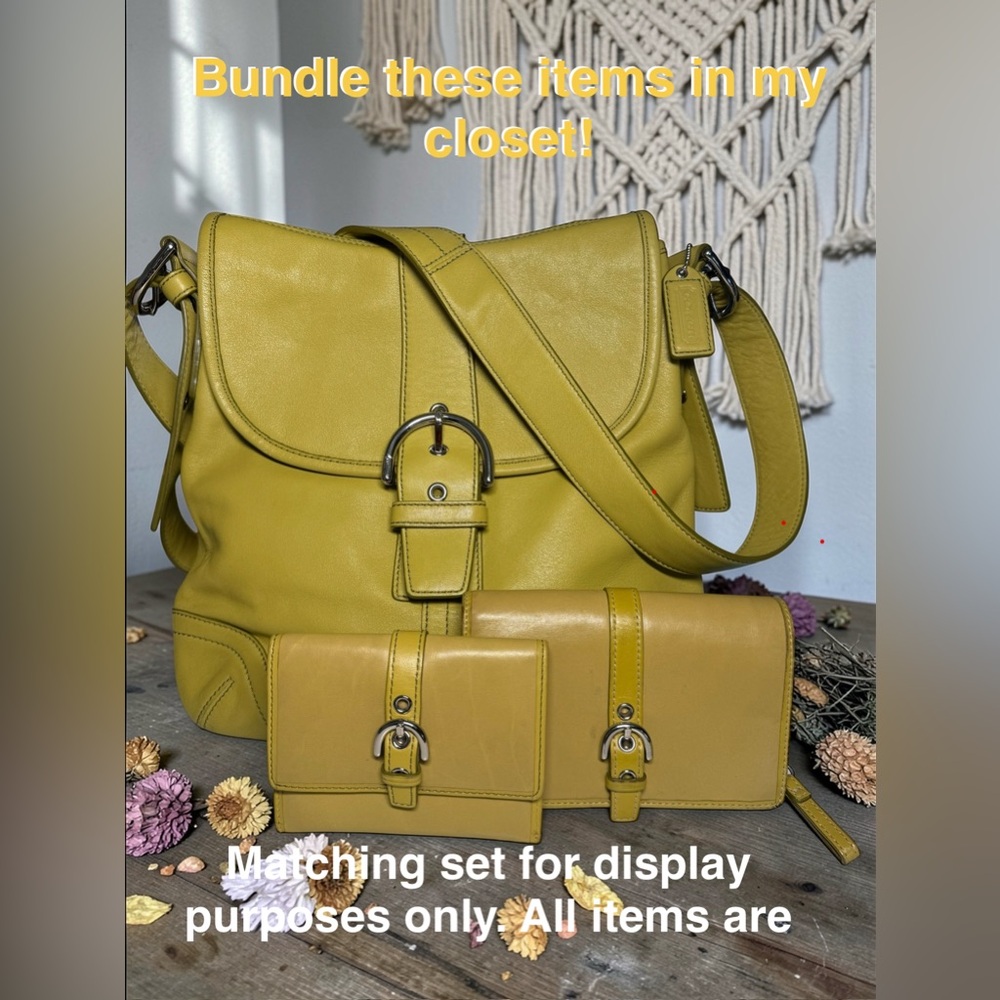 Vintage Coach Yellow Leather Legacy Buckle Snap Wallet - purse set in my closet💛 - Picture 3 of 11